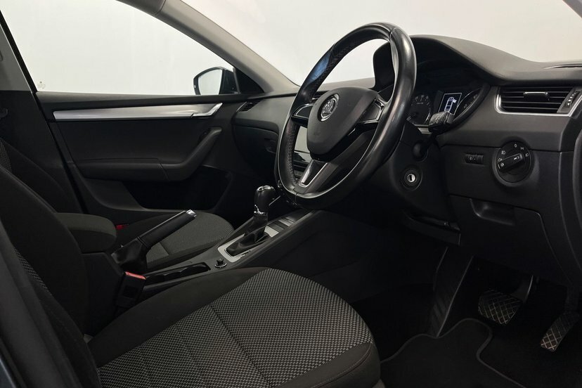 Skoda Octavia 2.0 Tdi Cr Vrs #13
