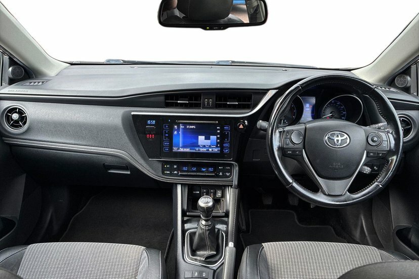 Toyota Auris 1.2 Vvt-i Excel Hatchback Safet Brown #5