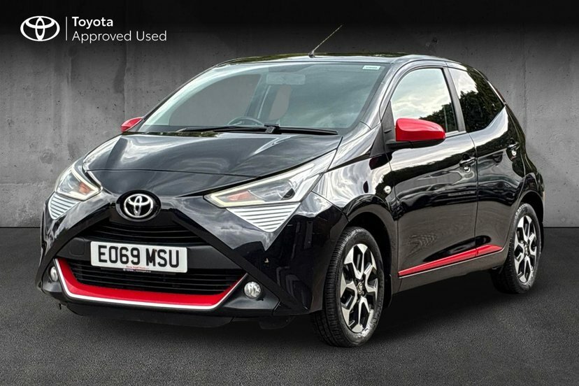 Toyota Aygo 1.0 Vvt-i X-trend Funroof X-shift 71 P Black #3