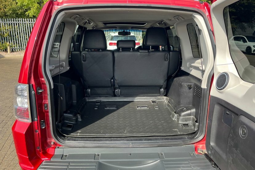 Mitsubishi Shogun 4X4 3.2 Di-dc Warrior 4Wd Swb 201212 Silver #9