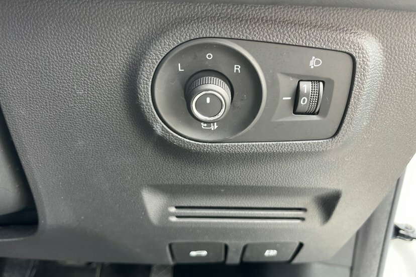 MG ZS 1.0T Gdi Exclusive Dct Silver #26