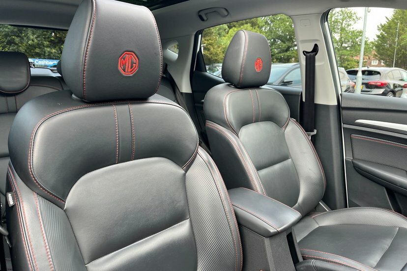 MG ZS 1.0T Gdi Exclusive Dct Silver #24