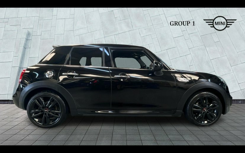 Mini Hatch 5-Door Hatch Cooper S Sport AY19HYS Black #3