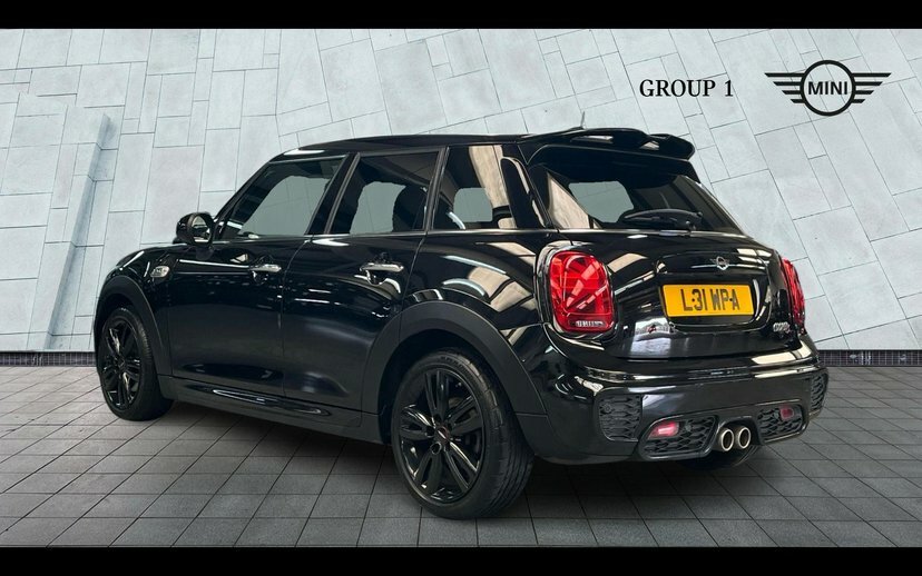 Mini Hatch 5-Door Hatch Cooper S Sport AY19HYS Black #2