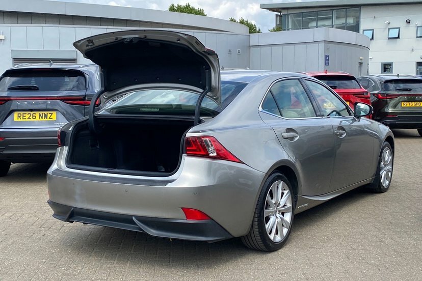 Lexus IS Saloon 2.5 Executive Edition E-cvt Euro 5 Ss Grey #16