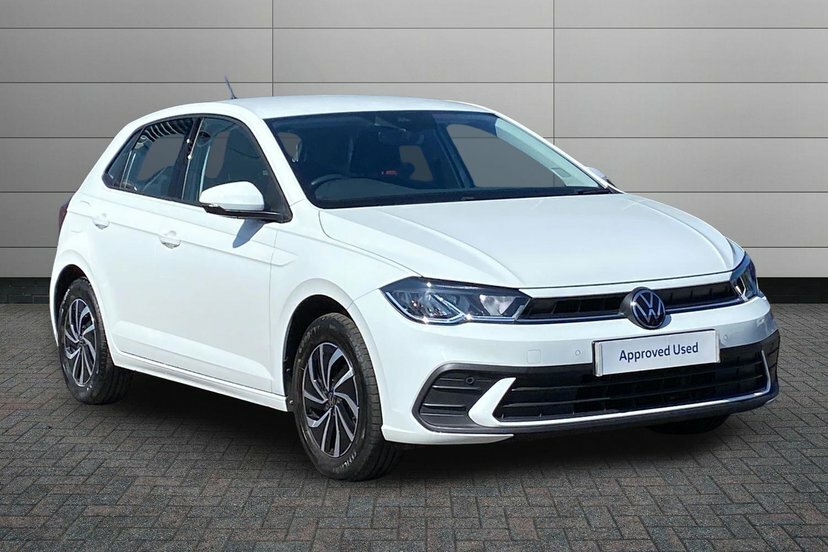 Volkswagen Polo 1.0 Evo Life Hatchback 80 Ps White
