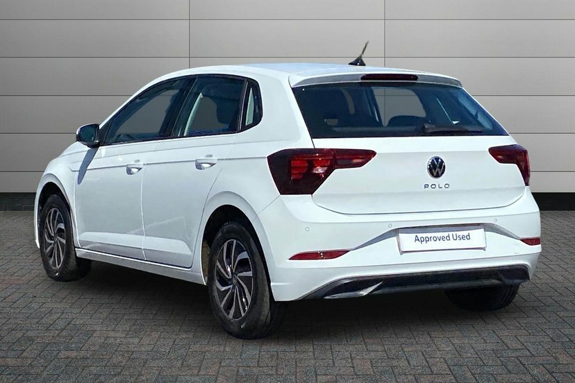 Volkswagen Polo 1.0 Evo Life Hatchback 80 Ps White #3