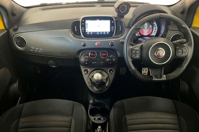 Abarth 595 1.4 T-jet Competizione 70Th Hatchback M Yellow #6