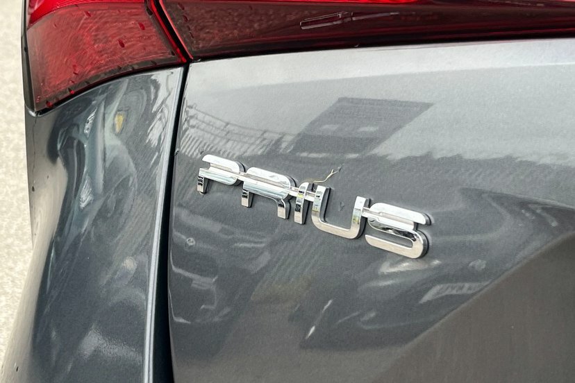 Toyota Prius Silver #27