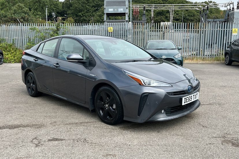 Toyota Prius Silver #17