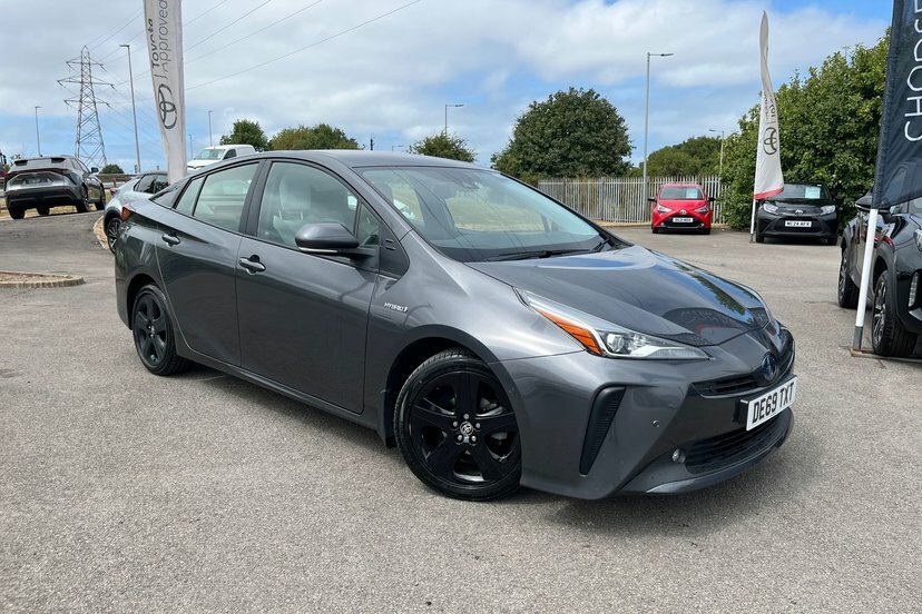 Toyota Prius Silver #31