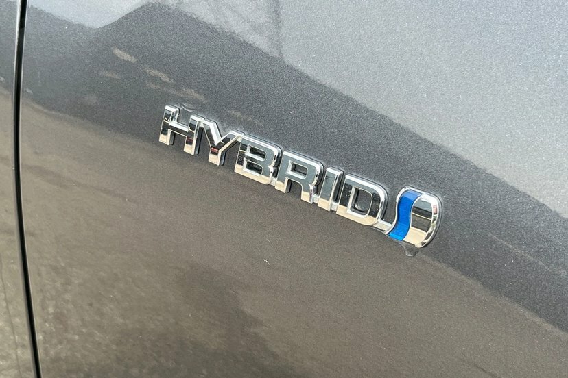 Toyota Prius Silver #14