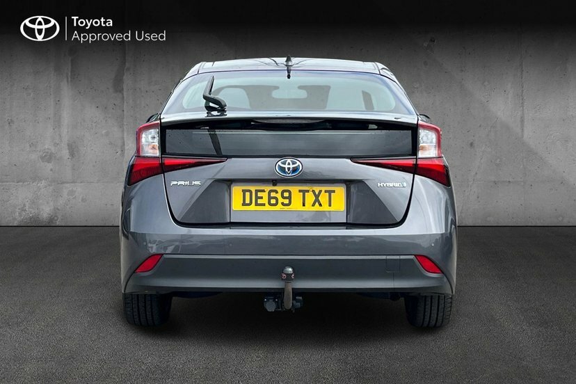 Toyota Prius Silver #12