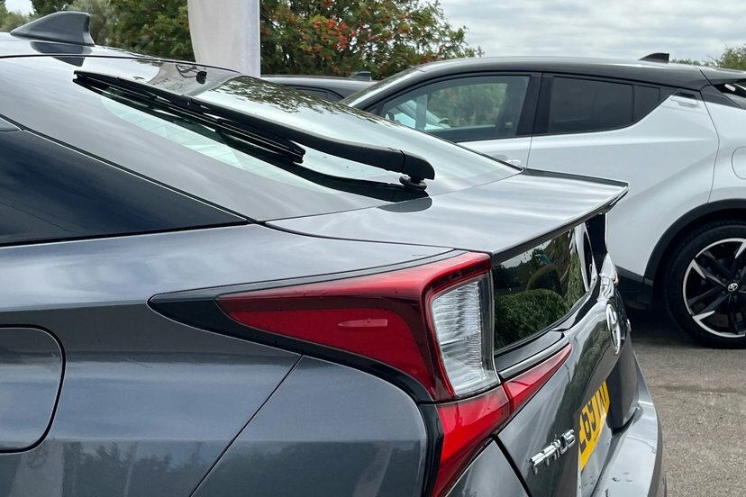 Toyota Prius Silver #37
