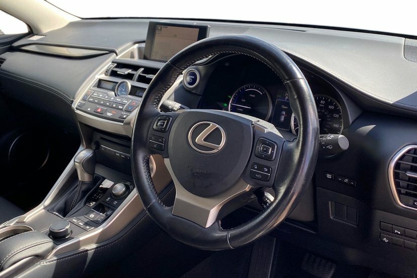 Lexus NX 2.5 300H Luxury Suv Hybrid E-cvt 4Wd 1 Silver #6