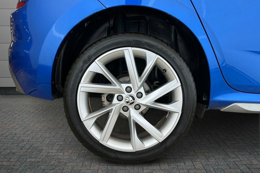 Skoda Kamiq Kamiq Se L Executive 1.5 Tsi 150 Ps Dsg LY23UBW Blue #5