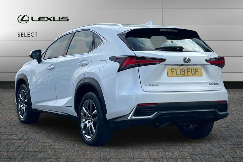 Lexus NX 2.5 300H Suv Hybrid E-cvt 4Wd 197 Ps White #3
