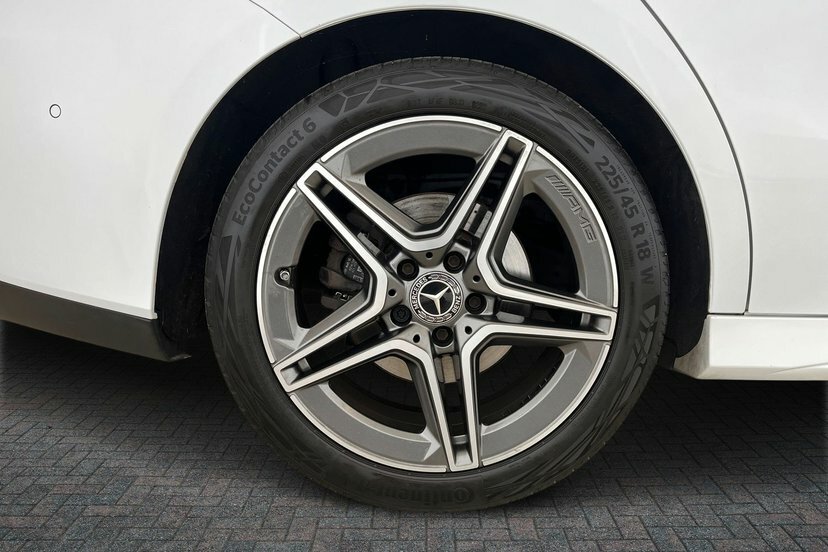 Mercedes-Benz CLA Class Cla220d Amg Line Premium Plus 2 Coupe White #4