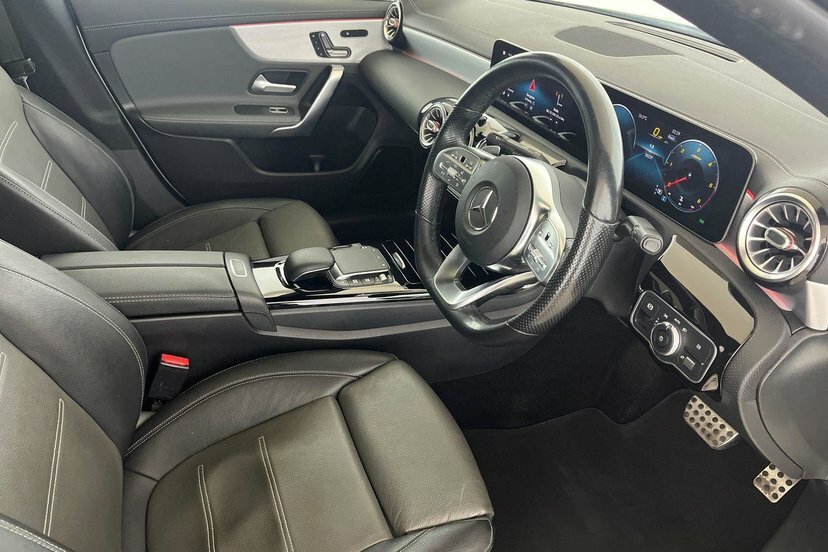 Mercedes-Benz CLA Class Cla220d Amg Line Premium Plus 2 Coupe White #5