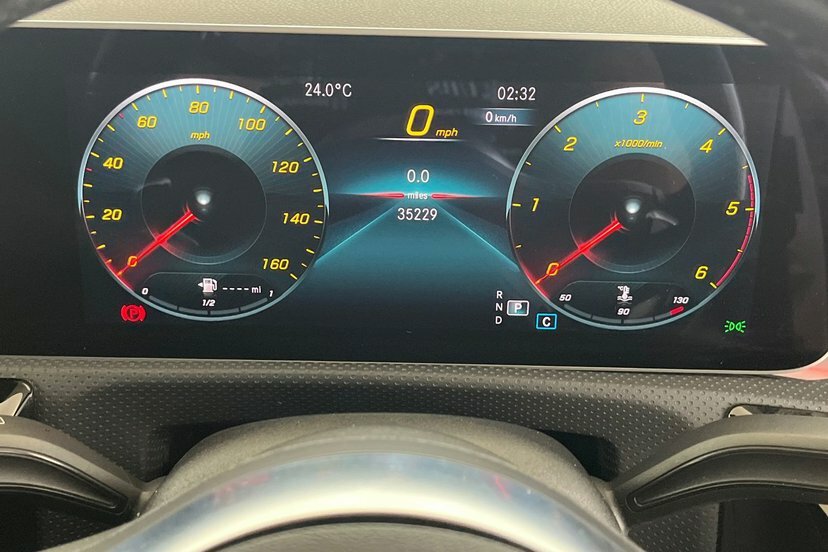 Mercedes-Benz CLA Class Cla220d Amg Line Premium Plus 2 Coupe White #6