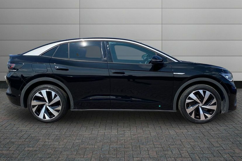 Volkswagen ID.5 Pro Performance 77Kwh Max Suv 2 Black #4
