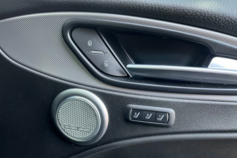Alfa Romeo Stelvio Tb Sprint Blue #22