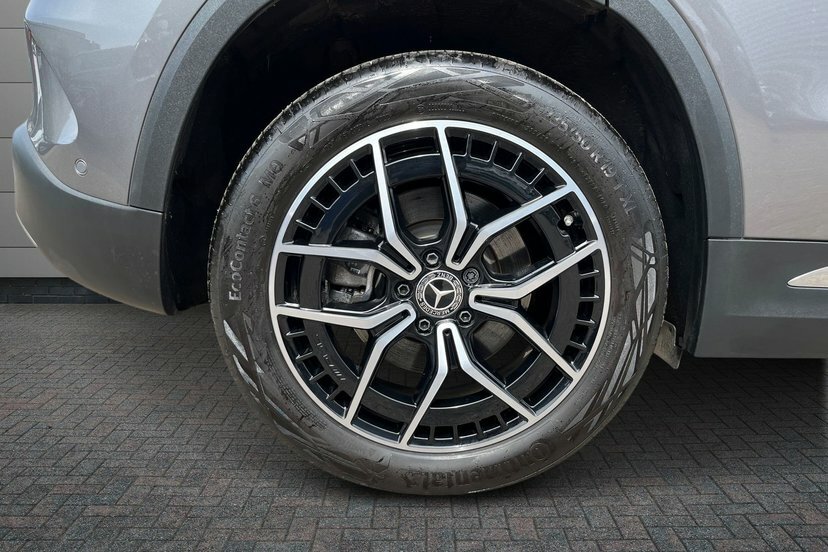 Mercedes-Benz EQA Eqa 250 70.5Kwh Amg Line Premium Grey #4