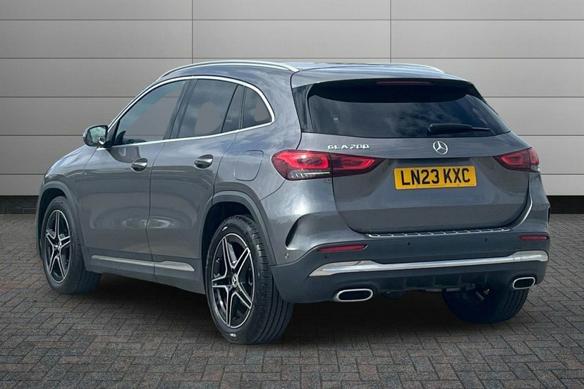 Mercedes-Benz GLA Class Gla200 Amg Line Executive LN23KXC Grey #2