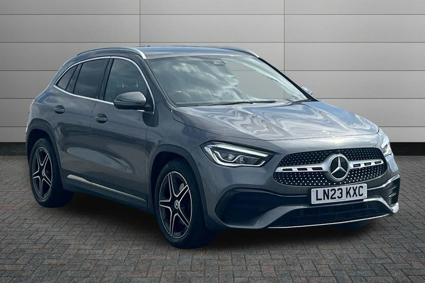 Mercedes-Benz GLA Class Gla200 Amg Line Executive Grey