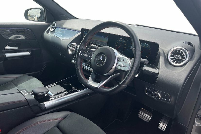 Mercedes-Benz GLA Class Gla200 Amg Line Executive LN23KXC Grey #5