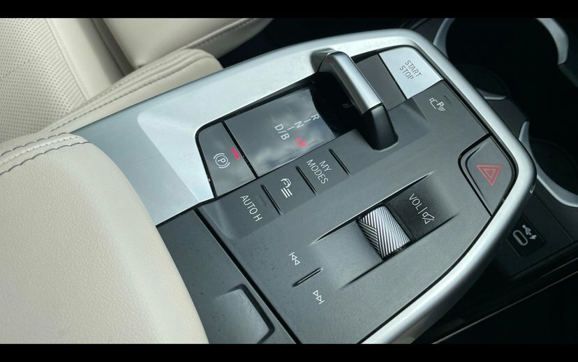 BMW iX1 Ix1 Xdrive30 Xline White #19