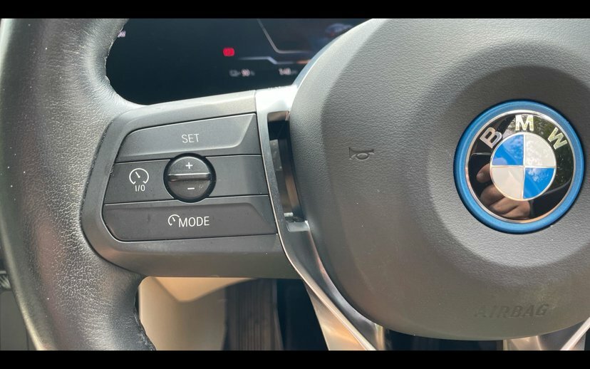 BMW iX1 Ix1 Xdrive30 Xline White #17