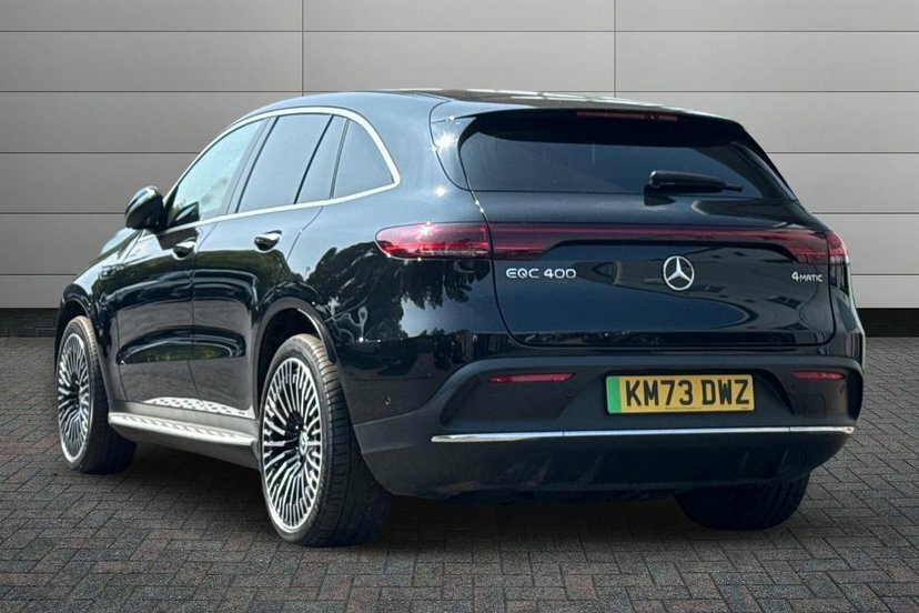 Mercedes-Benz EQC Eqc 400 80Kwh Amg Line Premium Suv Black #2