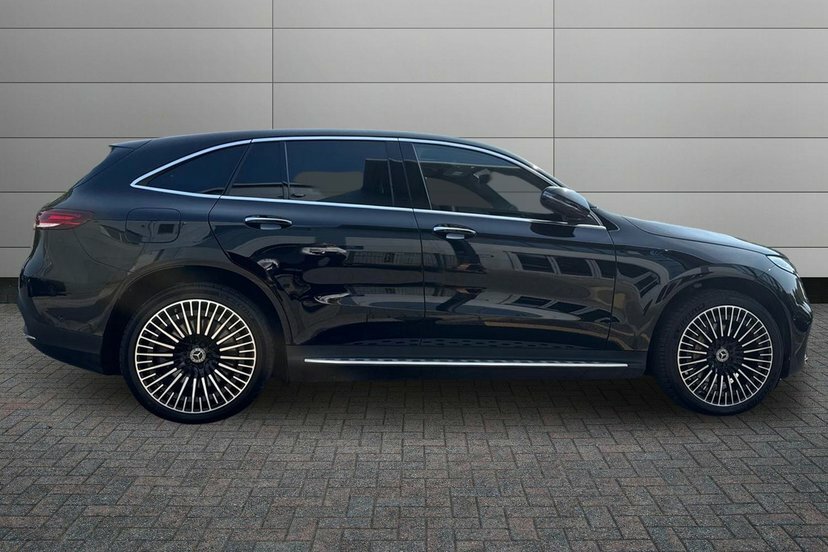 Mercedes-Benz EQC Eqc 400 80Kwh Amg Line Premium Suv Black #3