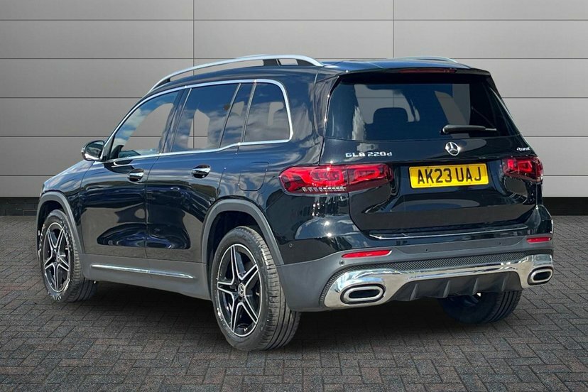 Mercedes-Benz GLB Class 2.0 Glb220d Amg Line Premium Suv 8G-d Black #2
