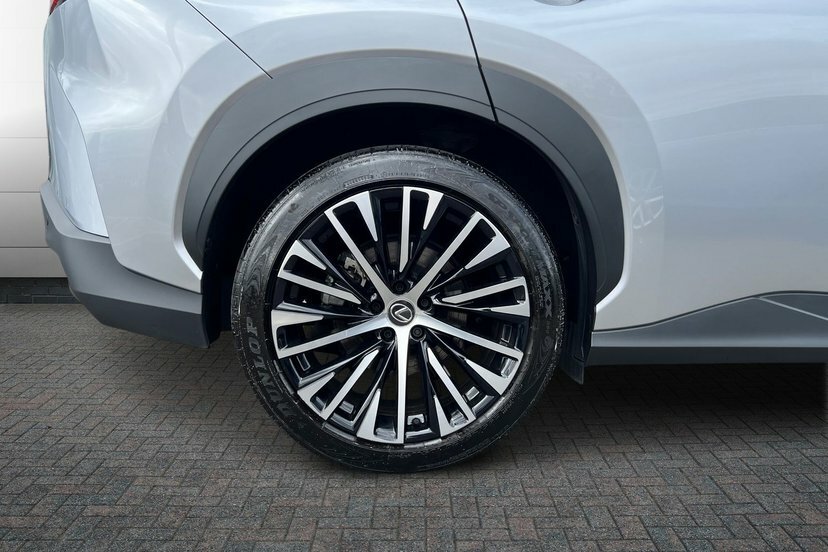 Lexus RZ 450E 71.4Kwh Premium Suv Direct4 #5