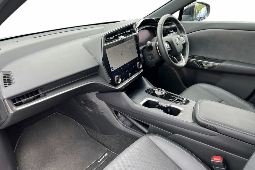 Lexus RZ 450E 71.4Kwh Premium Suv Direct4 #2