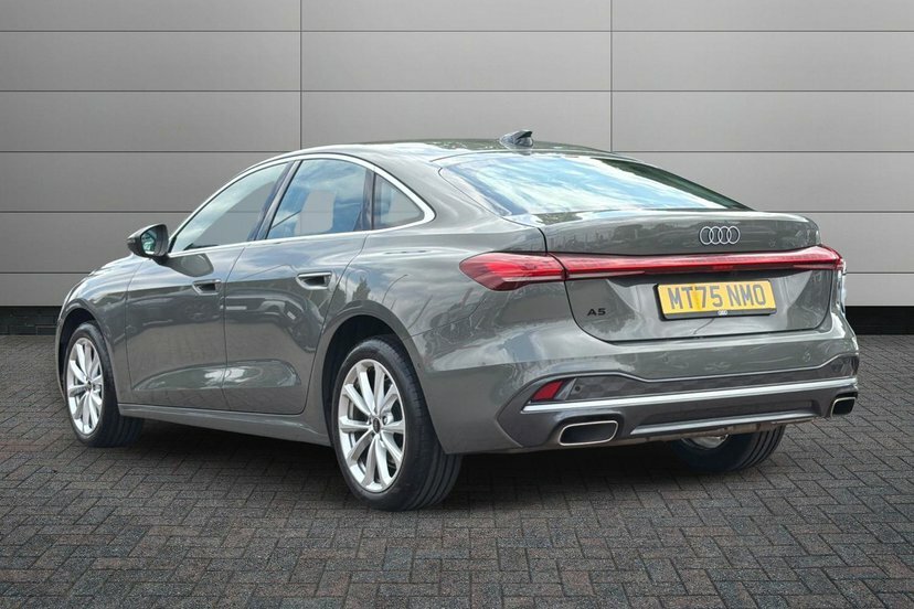 Audi A5 2.0 Tfsi Sport Saloon S Tronic 150 Ps MT75NMO White #3