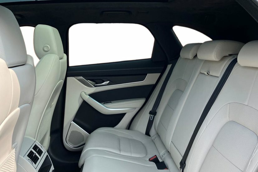 Jaguar F-Pace 2.0 D200 Mhev R-dynamic Hse Black 90Th Anniversary Blue #4