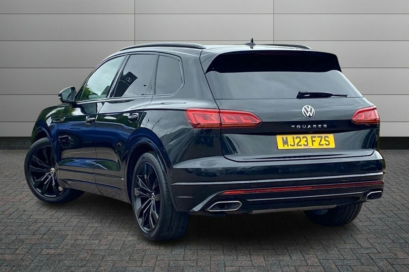 Volkswagen Touareg 3.0 Tdi V6 Black Edition Suv Tiptronic Black #3