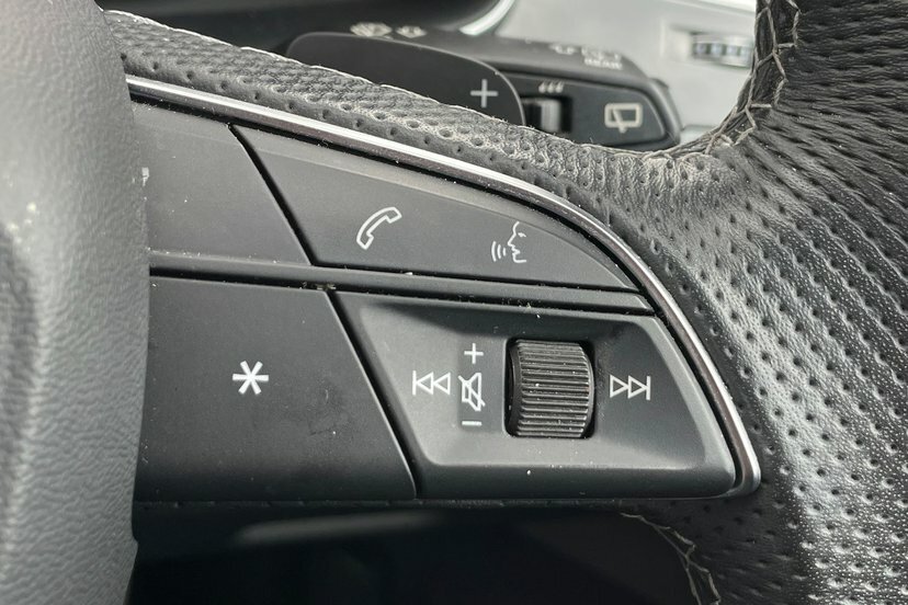 Audi Q8 S Tfsi Quattro Black Edition Black #32