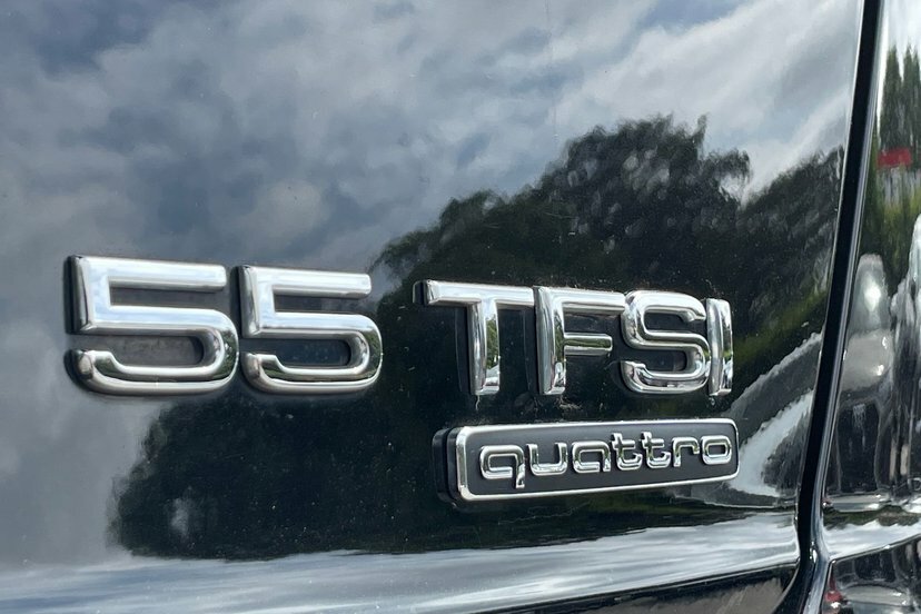 Audi Q8 S Tfsi Quattro Black Edition Black #46