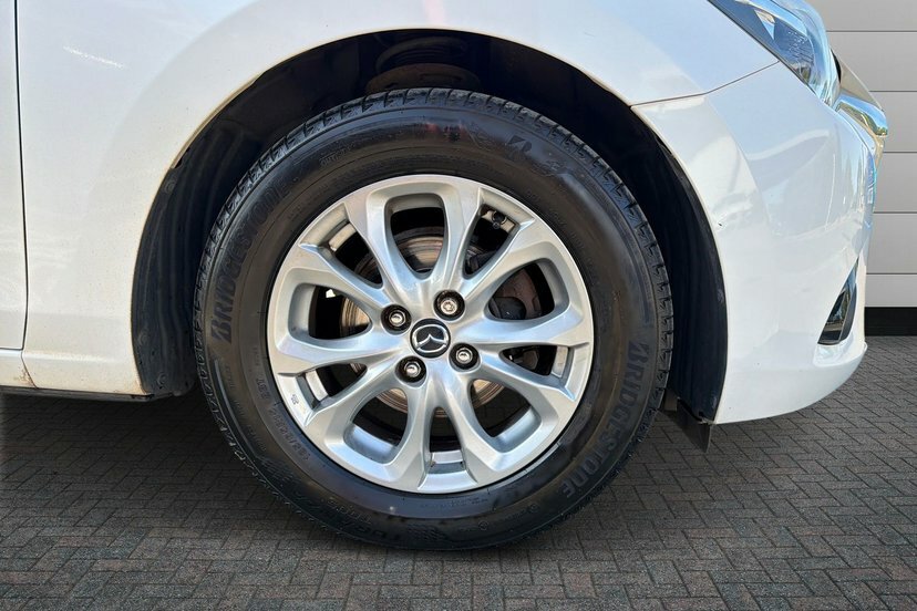 Mazda 2 1.5 Skyactiv-g Red Edition Hatchback Ma White #5