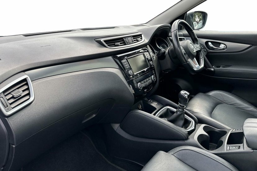 Nissan Qashqai 1.5 Dci Tekna Suv 115 Ps WR69PSX #2