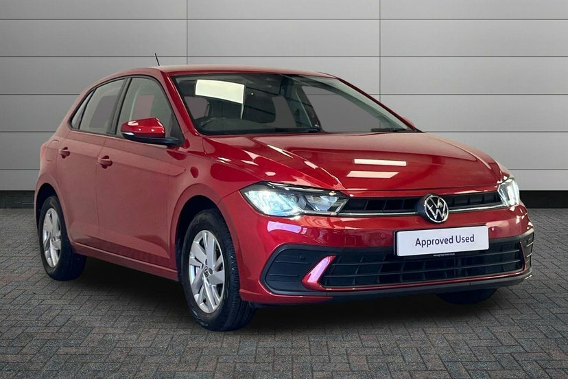 Volkswagen Polo 1.0 Tsi Life Hatchback 95 Ps Red