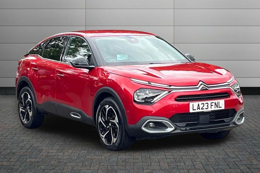 Citroen C4 1.2 Puretech Shine Plus Hatchback Eat8 Red