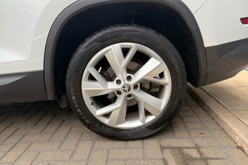 Skoda Kodiaq  Black #12