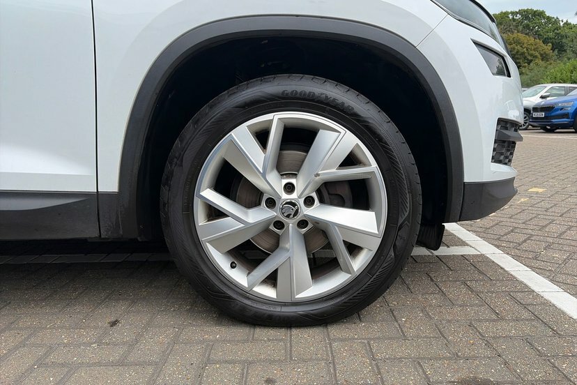 Skoda Kodiaq  Black #11