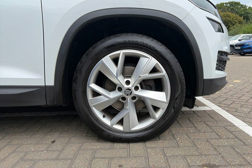 Skoda Kodiaq  Black #10