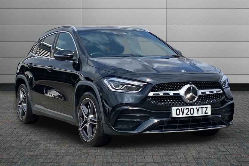 Mercedes-Benz GLA Class 2.0 Gla220d Amg Line Premium Suv 8G-d Black